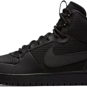 Nike Court Borough Mid Winter